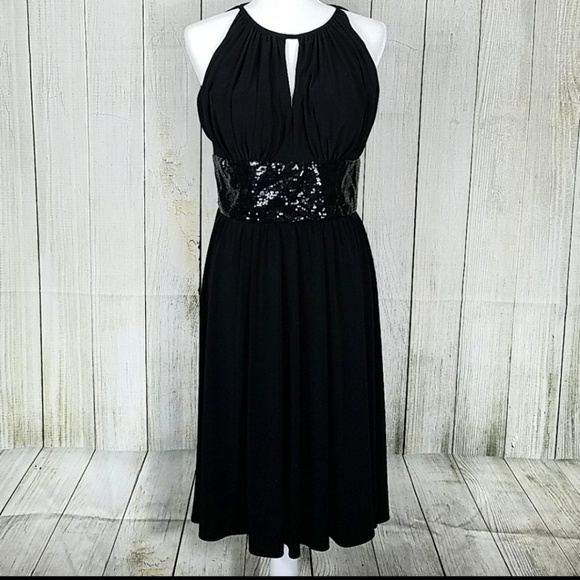 R & M Richards Dresses & Skirts - Black flowy halter style dress prom cocktail